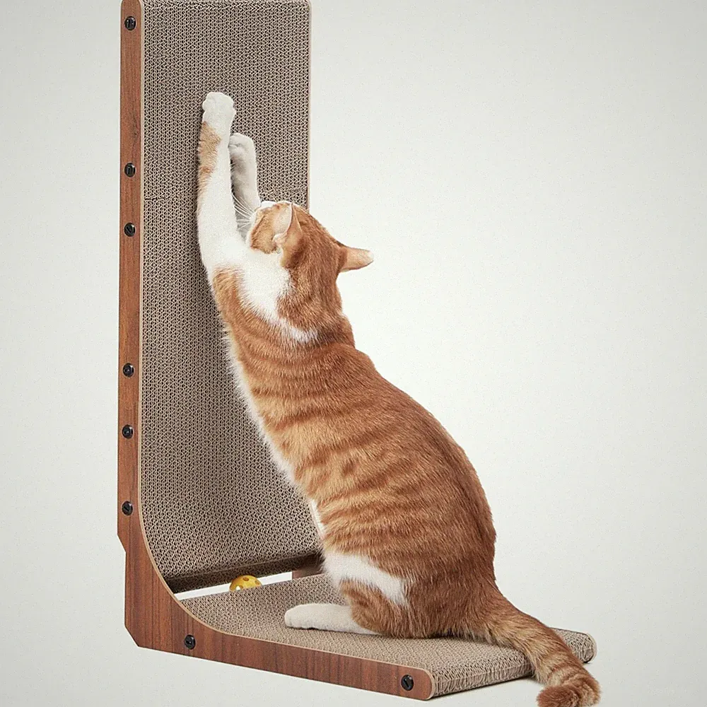 Katzen Kratzbrett L-Form Nussbaum Hochkant 68cm Spielzeug Holz