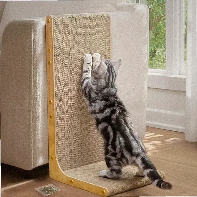 Kratzbaum Katze L-förmig 58 cm Pappe Holzoptik Möbels