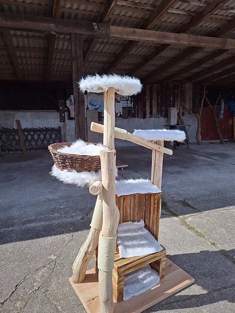 Kratzbaum ,Natur-Kratzbaum,Naturkratzstamm,Katze,Handgefertig,Katzenbaum