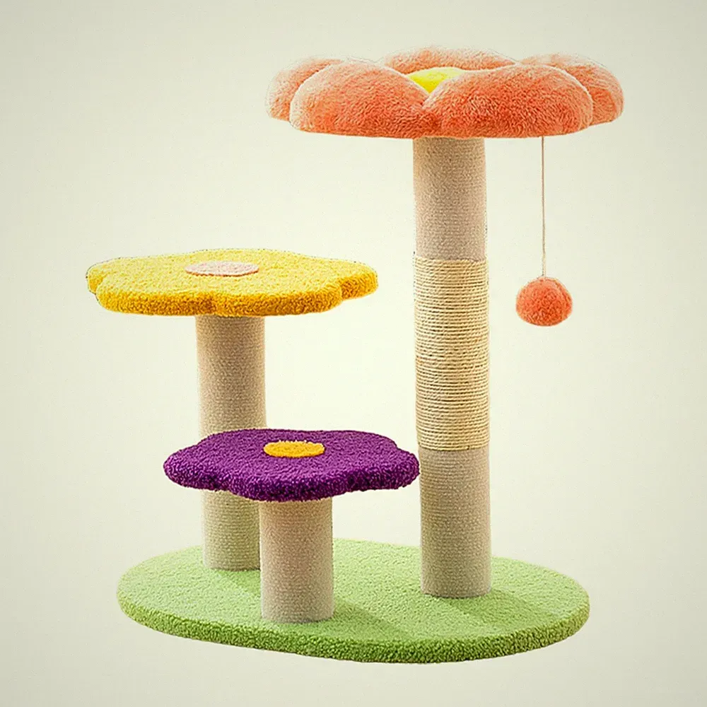 Luxuriöser Kratzbaum mit Blumenmuster, Interaktiver Spielball für Katzen