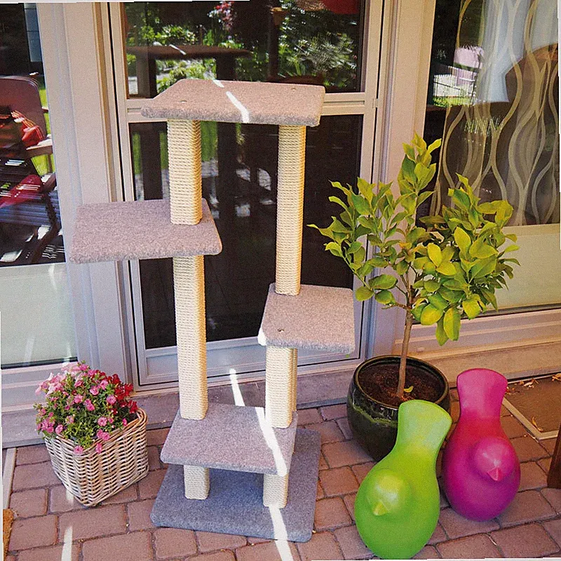 Outdoor Kratzbaum Modell Anton ideal für Balkon und Terrasse von Clevercat