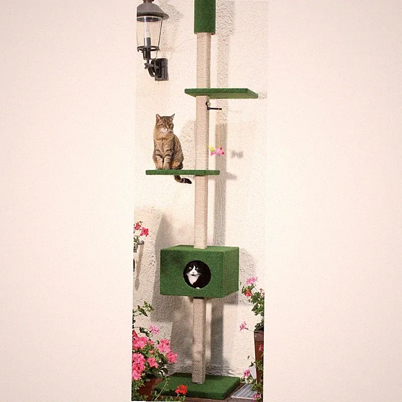 Outdoor Kratzbaum Modell Terrasso II ideal für Balkon und Terrasse
